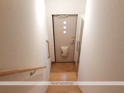 スクールヤード・シノギ[1LDK/49.9m2]のロビー