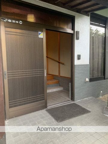 本四備讃線 丸亀駅 徒歩19分 2階建 築43年の玄関写真