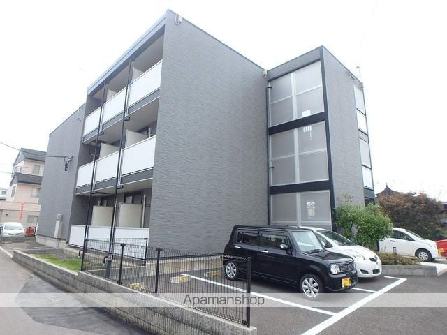 レオパレススターブライトの外観写真