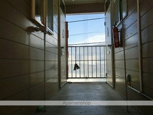 ブライトのその他写真