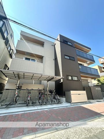 クラシスト中宮3丁目の外観写真
