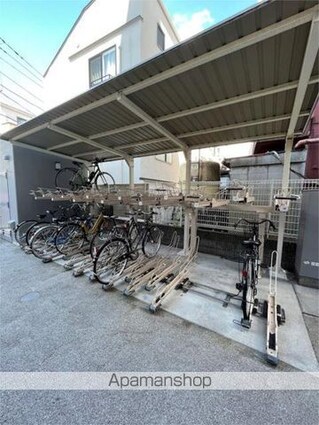 東京都渋谷区本町６丁目[1LDK/29.7m2]の駐車場