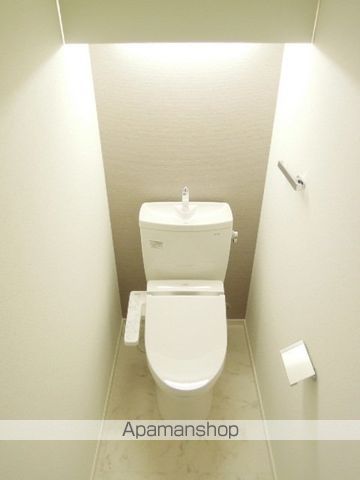 HSK博多ステーションの内装写真