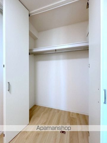 SERINIORNISの内装写真