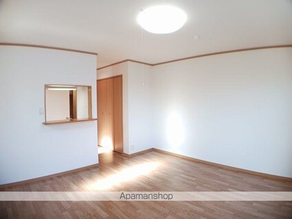 ル・トレフル[1R/32.98m2]のトイレ2