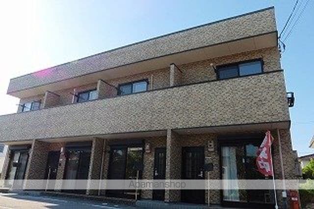 カトルレーヴの外観写真