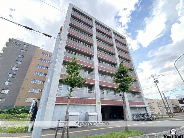LEE厚別中央の外観写真