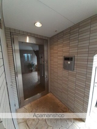 グレースヒルズ下馬[2K/33.54m2]のエントランス