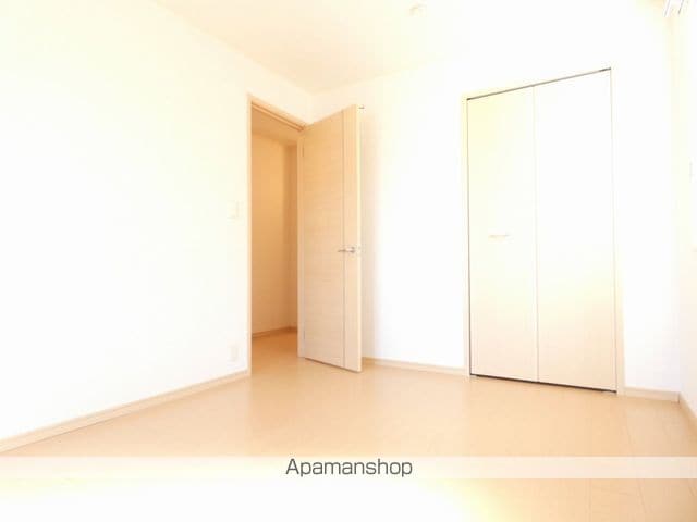 エヴァグリーンの内装写真