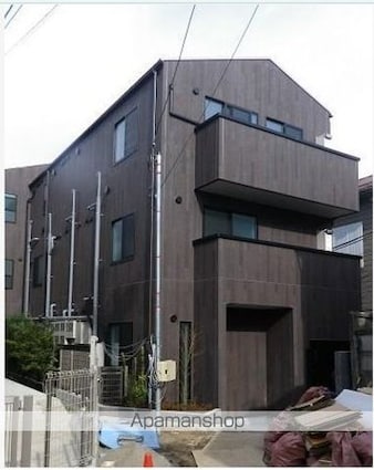 東京都新宿区須賀町[2K/35.26m2]の外観1