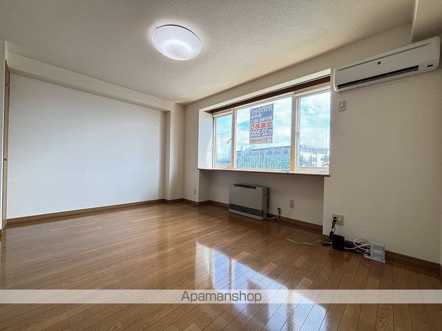 メゾンパティオ東山の内装写真