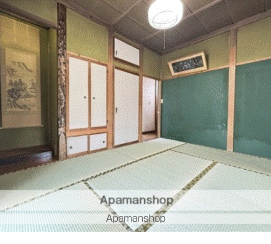 富山市高園町10-10戸建の内装写真