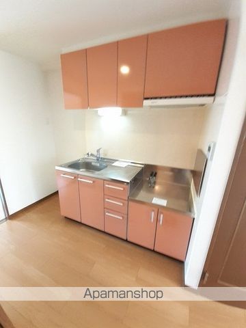 DEMAINの内装写真