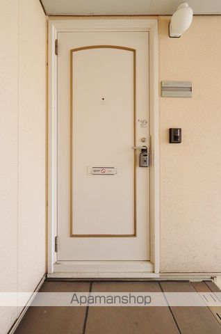 アゼリアパークハウス G棟の玄関写真