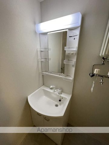 HARNESS南11条の内装写真