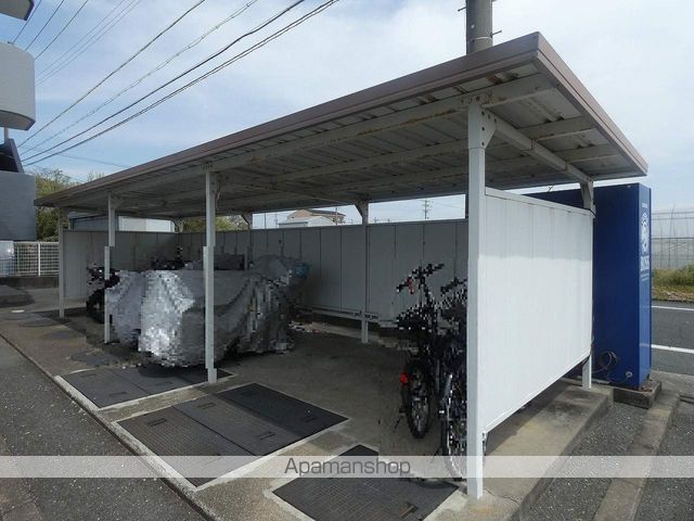 ハイライズHIRAIの外観写真