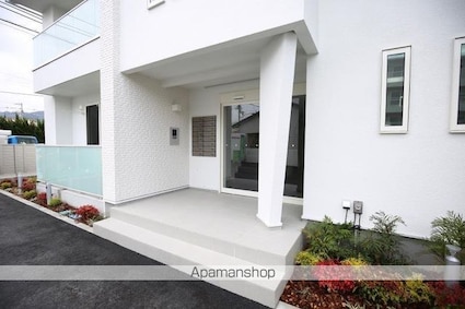 サクラガーデン[1R/29.8m2]の外観2