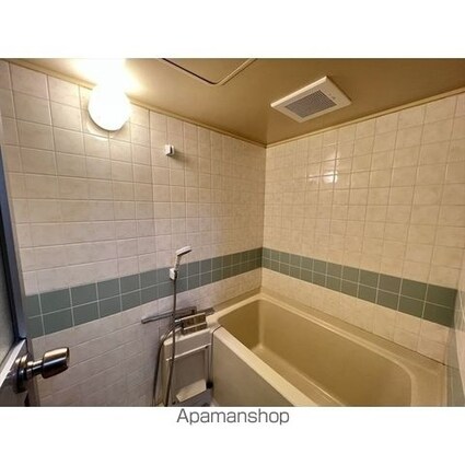 ザ・クレスト[3LDK/64.25m2]のバス