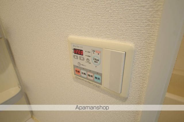 サンヴァーリオ新田駅前VIIの内装写真