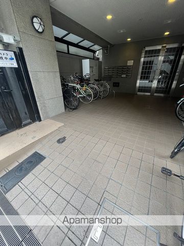 アーバンコート福島の玄関写真