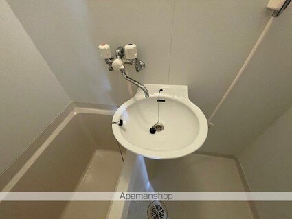 レオパレスフロンティア[1K/23.18m2]の洗面所