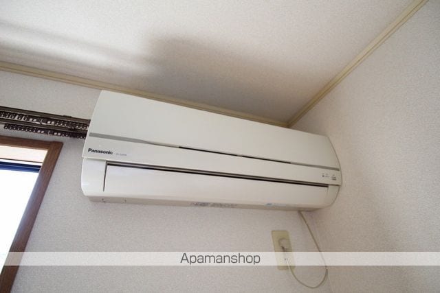 メゾネットの内装写真