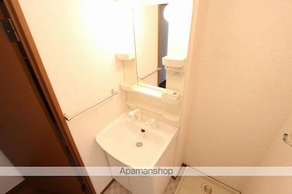 リジェール東山崎　Ｃ・Ｄ棟[2LDK/55.44m2]の洗面所