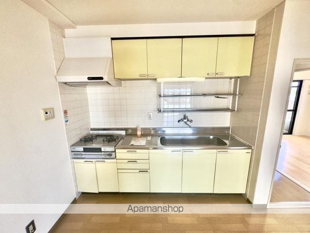 ロイヤルメゾン栗林の内装写真