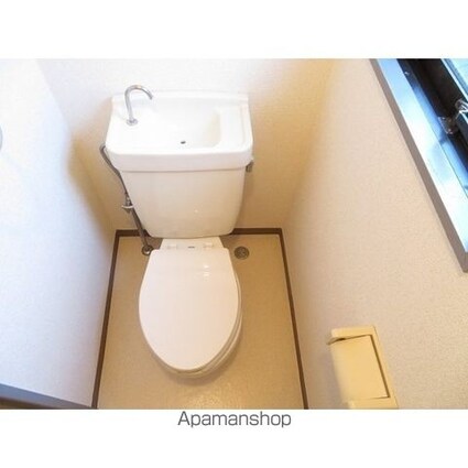 東京都北区浮間４丁目[2DK/41.8m2]のトイレ