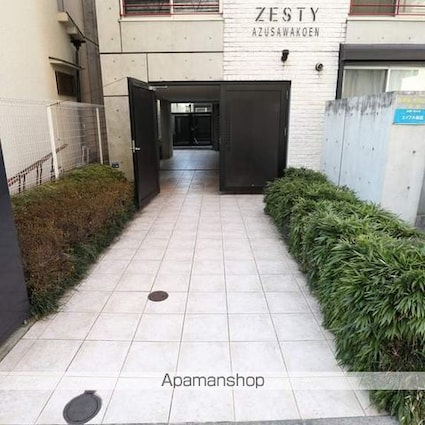 ＺＥＳＴＹ小豆沢公園[1LDK/32.04m2]のエントランス4