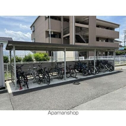 Ｌｉｍｐｉａグランドパーク早川[2LDK/48.6m2]の共用部2