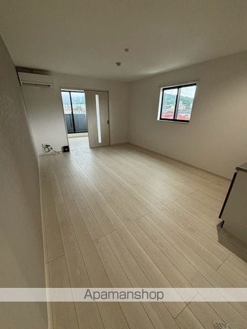 ヴィレッタ伊万里駅前IIIの内装写真