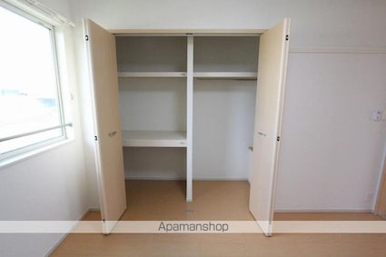 ナリッシュＬｅｅ　Ⅱ[1LDK/49.17m2]の収納