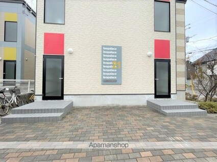 レオパレスタウンコート石川Ⅲ[1K/23.18m2]のエントランス