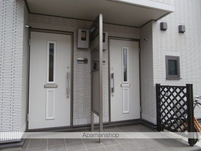 メゾン アイの玄関写真