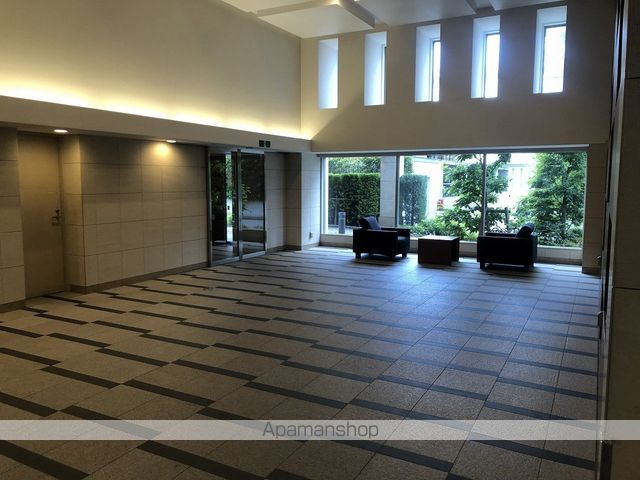 パークアクシス仙台の玄関写真