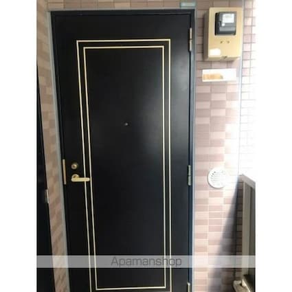 ウイングッド下馬[1LDK/43.09m2]の玄関