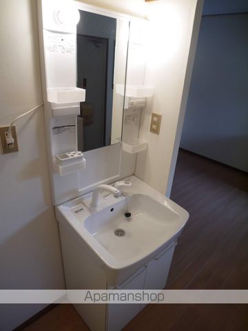 メゾンフォレスタIの内装写真