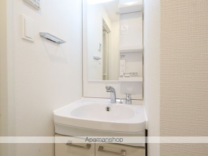 愛知県名古屋市東区泉２丁目[1DK/28.05m2]の洗面所