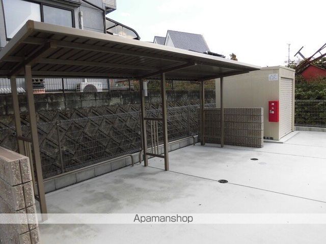 CREASの内装写真