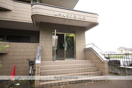 しゃんぐりらひる[2LDK/57m2]のエントランス