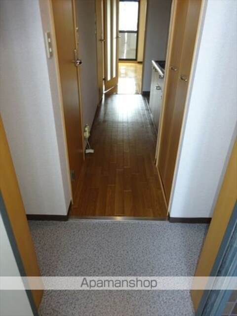 和歌山県和歌山市岡南ノ丁[1K/25.2m2]の玄関