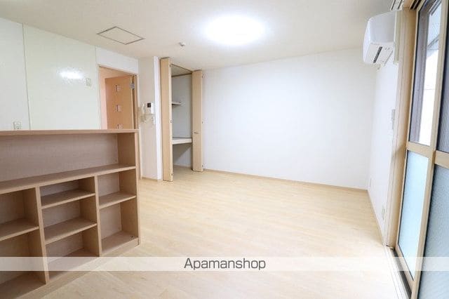 ロイヤルヒルの内装写真