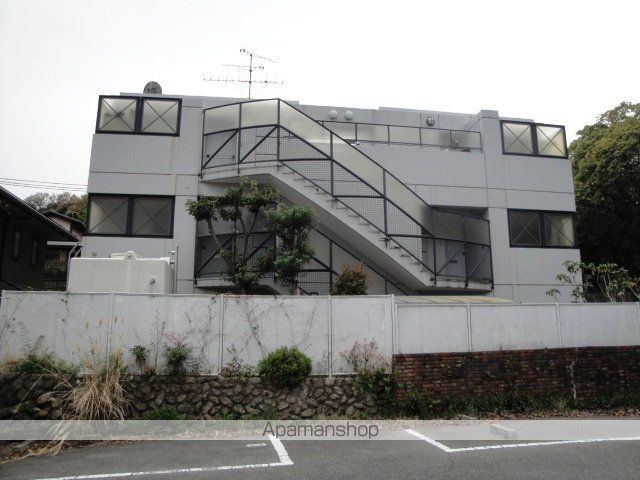 ロイヤルメゾン甲東園IVの外観写真