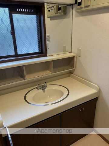 守山区白山貸戸建の内装写真