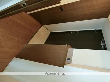 ドゥーエ学芸大学[1R/39.1m2]の玄関