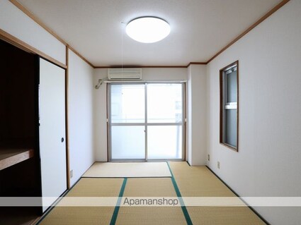 愛知県名古屋市中区大須３丁目[1DK/22m2]のリビング・居間