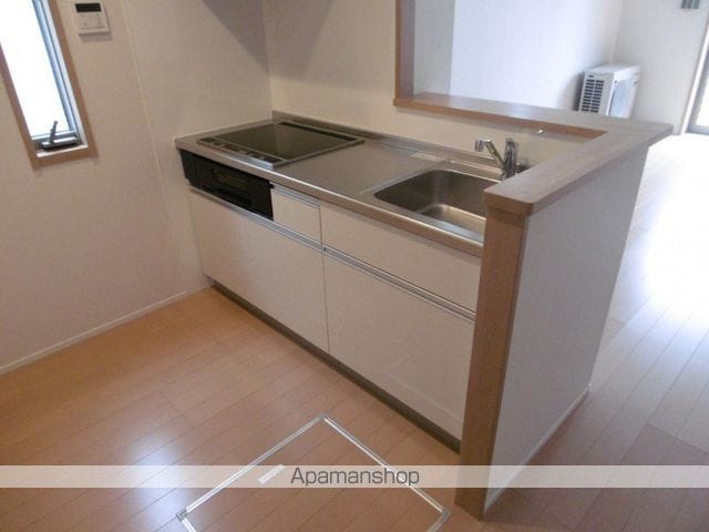 テラス中の原の内装写真
