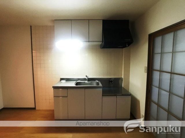 シティハイツ崎山の内装写真