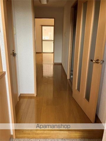 FURTHER GROWTHの内装写真